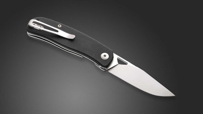 FMR_Black_Back_Small